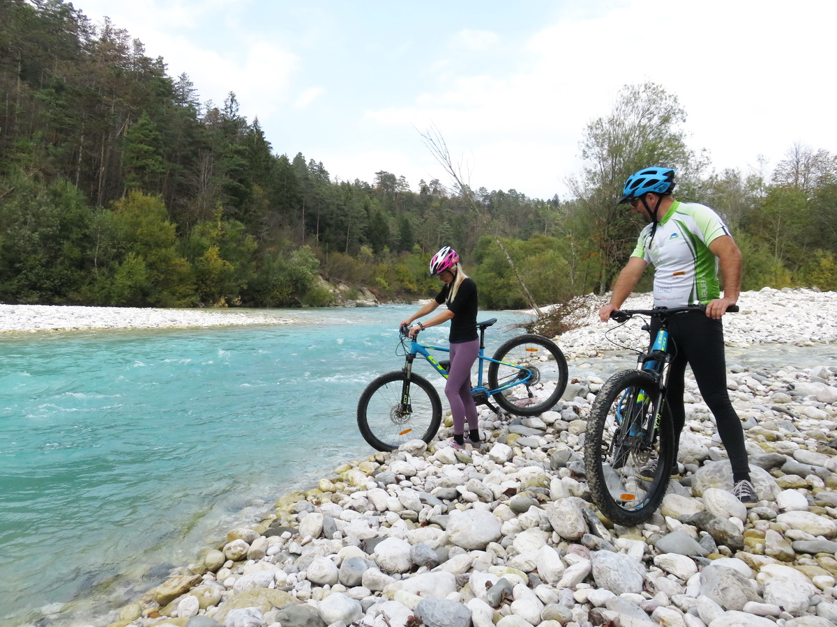 About us e bike tour soca river 17.jpg
