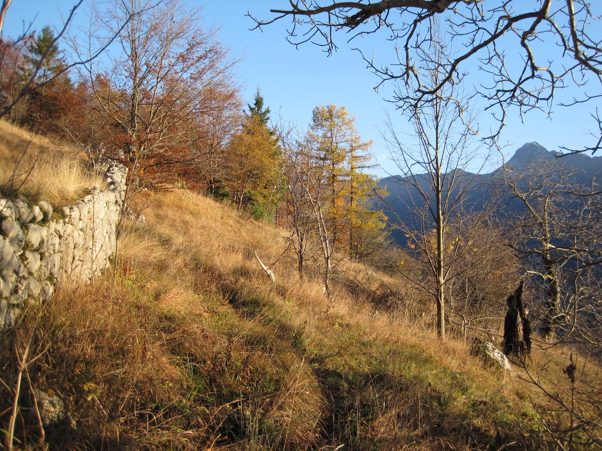 hiking tour bovec abandoned places 08